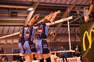 VBC Waremme 2015-2016 : Triple block