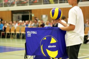 Volleynews volleybal 04 ballenjongen
